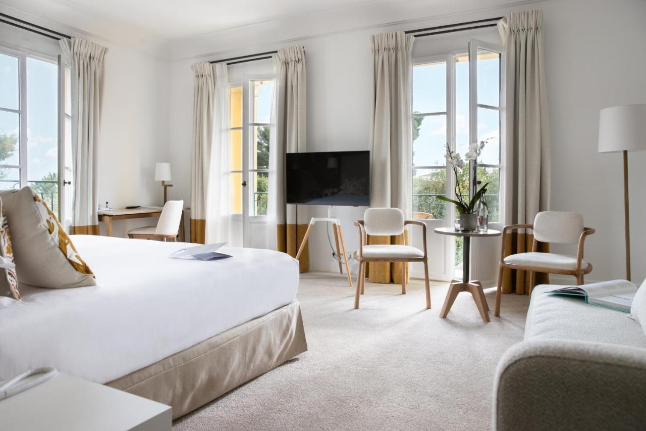 รอยัล ริเวียรา Hotel แซงต์-ฌอง-กัป-เฟราต์ ภายนอก รูปภาพ