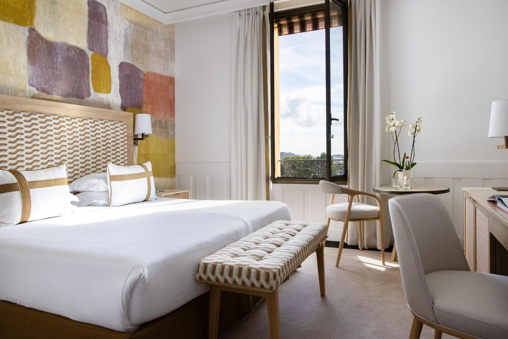 รอยัล ริเวียรา Hotel แซงต์-ฌอง-กัป-เฟราต์ ภายนอก รูปภาพ