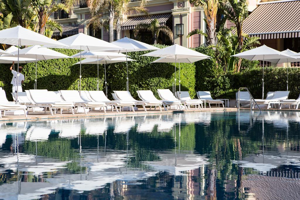 รอยัล ริเวียรา Hotel แซงต์-ฌอง-กัป-เฟราต์ ภายนอก รูปภาพ